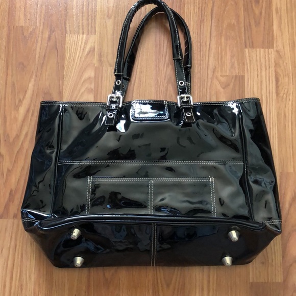 Via Repubblica Black Patent Leather - Picture 3 of 11